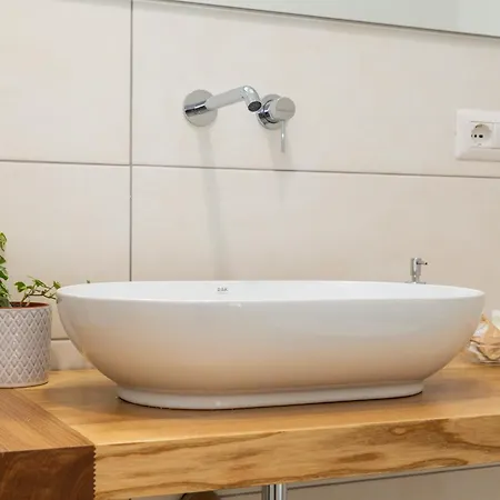 Mariposa فندق مبيت وإفطار 4*