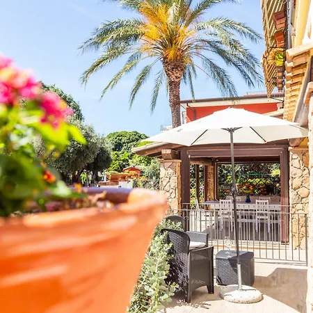 Mariposa Bed & Breakfast